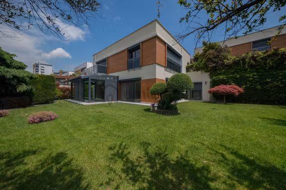Bahçeşehir Konakları 1 Etap 5+1 Özel Bahçeli Villa 1