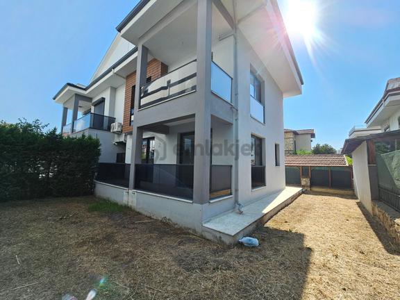 Goldhouse Dan Satılık Foça Da 4+1 İkiz Villa 1