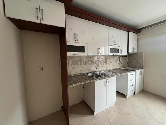 Kemalpaşa M. Akif Ersoy 3+1 Kiralık 150 M2 Daire 2