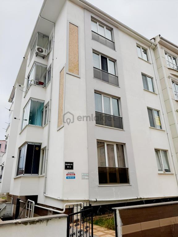 İstasyon Mah Millet Bahçesi Mevkii Satılık 2+1 Eşyalı Daire 2
