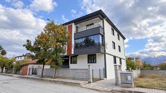 Remax Dem'den Barbaros Mah. 2+1 Satılık Fırsat Daireler 1