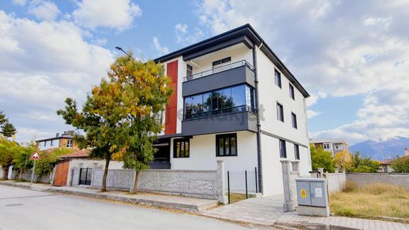 Remax Dem'den Barbaros Mah. 2+1 Satılık Fırsat Daireler 1