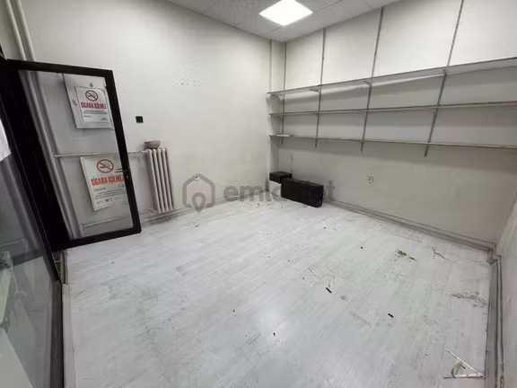 Nişantaş Mah. Yapıcı İş Merkezi 18m2 Kiralık Ofis & İşyeri 2