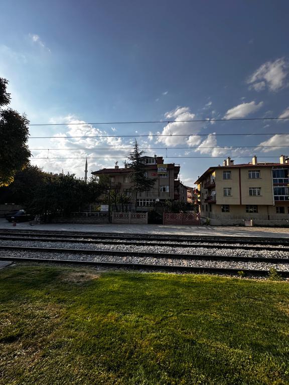 Sahibinden Acil Satılık.3.5 Katlı Komple Bina 1
