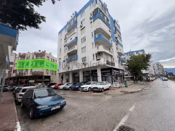 100.yıl Caddeye İkinci Bina 3+1 Kiralık 1