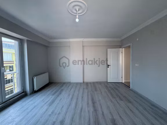 Mer-pa İnş. Gazi Osman Paşa'da/ Acil Satılık/ Kombili / 4+1 Teraslı Dublex 1