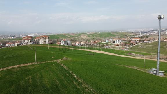 Altınova Da Yapılaşmaya Yakın Az Ortaklı 107 Metre İmarlı Hisse 2