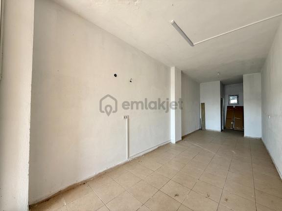 Karain Caddesi Üzerinde Hipodroma Ve Osb'ye Yakın Kiralık İşyeri 1