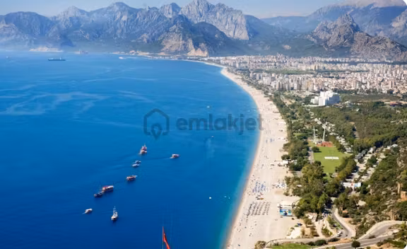 Antalya Konyaaltı Devren Kiralık Restaurant Döner Makarna Mantı