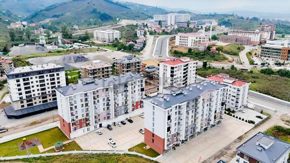 Ersin Çağlar'dan Satılık 1+1 Site İskanlı Daire 1