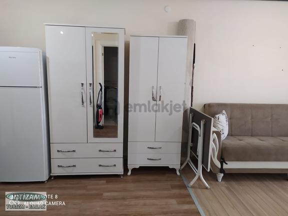 Isparta Merkez Meydan Avm'ye Yakın 1+0 Eşyalı Kız Apartı 2