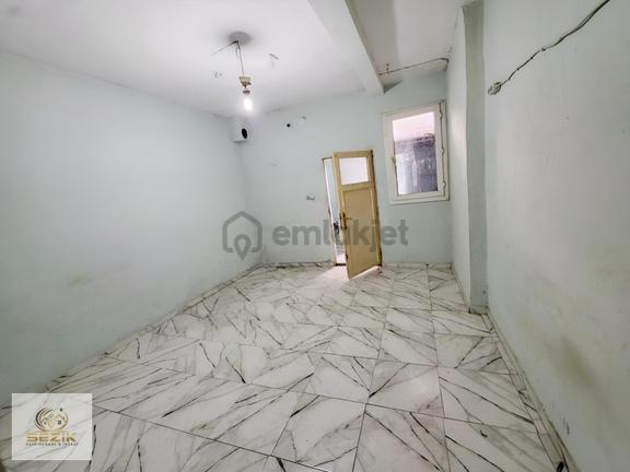 Hürriyet Mah. Saydam Cad. Civarı 2 Cephesi Yol Satılık Müstakil 2