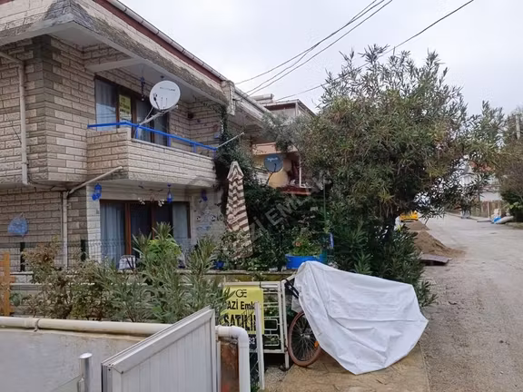 ""gazi Emlak""2 Kat Deniz 50 M Doğalgaz Müstakil Yeni Tadilatlı 2