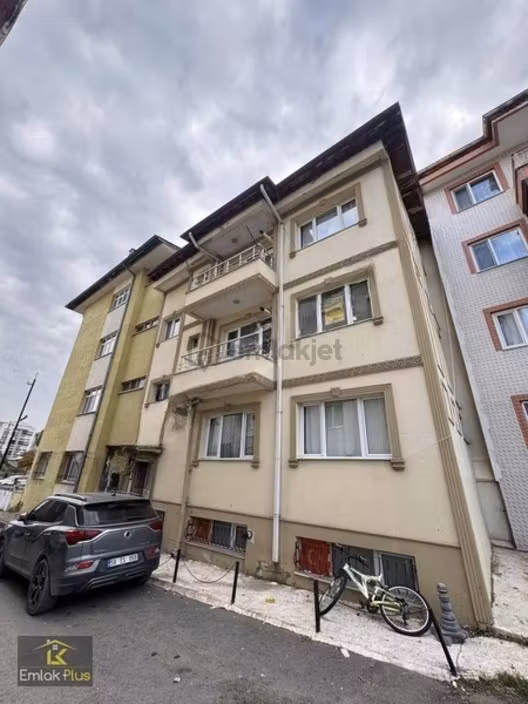 Emlak Plus'tan Çar İçi Kiralık Daire 1