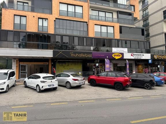 Bahçeşehir Merkezi Konumda Ana Cadde Üzeri Kiralık Boş Dükkan 2