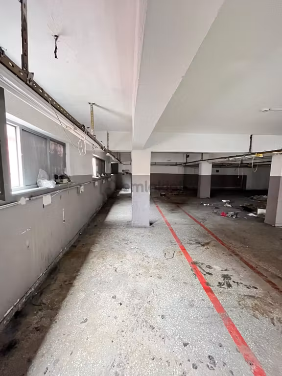 Bağcılar Merkez'de 500 M² Sanayi Elektrikli , Calaskarlı 2