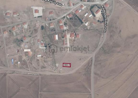Konya Cihanbeyli Kütükuşağı'nda 585 M² Konut İmarlı Arsa 2