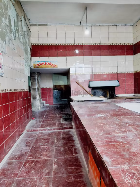 Çağdaş Emlak Yakup Göymenden Güzelvadide Kiralık Fırın Yeri 1