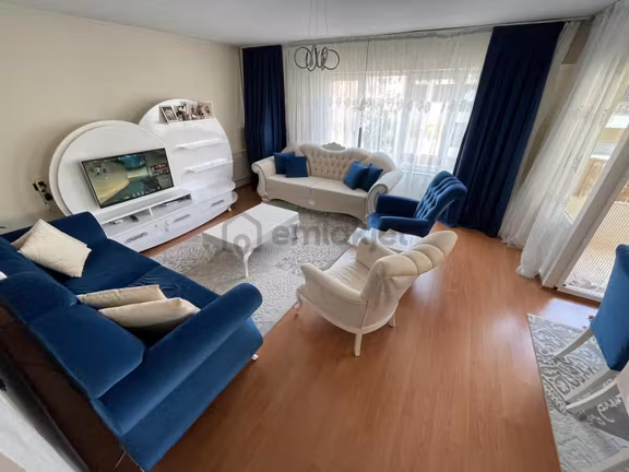 Force Offıce'den Lise Caddesinde 3+1 140 M2 Arakat Daire 1
