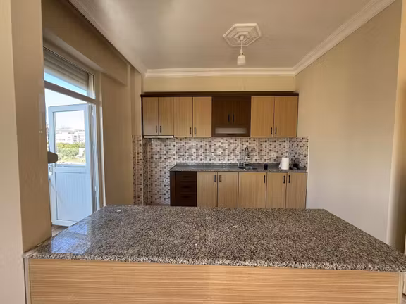 Manavgat Sarılar Merkezinde Kiralık Amerikan Mutfak 2+1 Daire 2