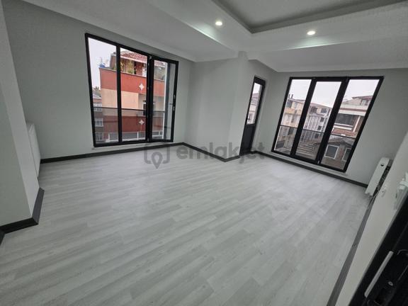 Aslı Emlak Tan Zübeyde Hn.mah.sıfır Asansörlü Ara Kat Daire 1
