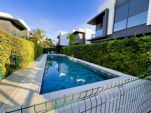 Ermenek'te Site İçerisinde Kiralık Villa 2