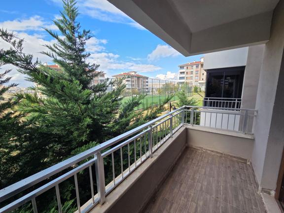 Doğukan Real Estate | Seksenler Sokağı Karşısı 3+1 Ebeveyn Banyolu Kiralık Daire 2