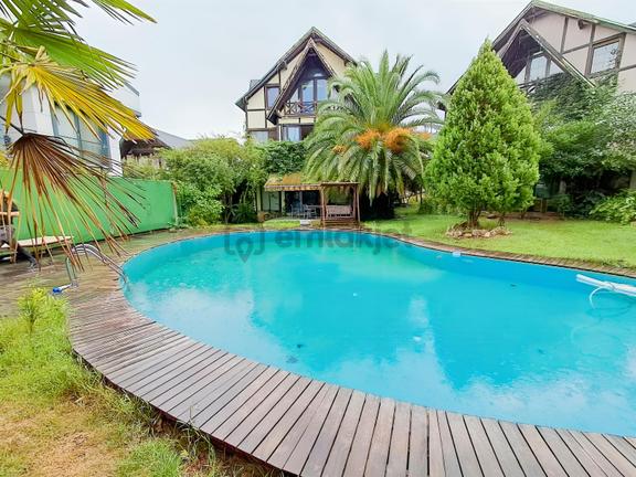 Ulaşımın Merkezinde,doğa İle İç İçe Benzersiz Bir Villa Deneyimi 1