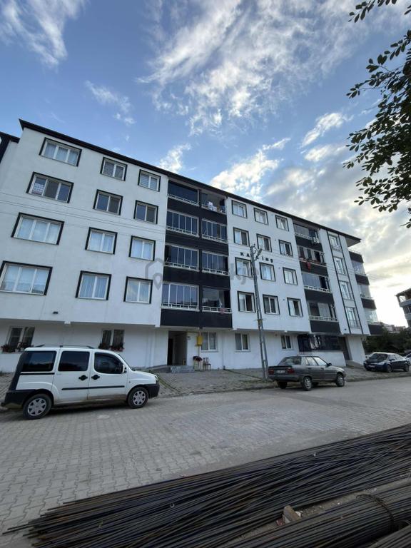 Akdur'dan Tekkeköy'de Kiralık 2+1 Daire 1