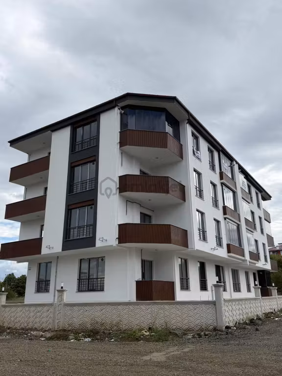 Akdur'dan Tekkeköy'de Eşyalı Kiralık 1+1 Daire 1