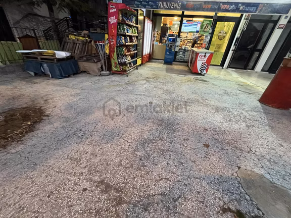 Cevizlidere Cadde Üzerinde Hazır Tezgah Devren Kiralık 2