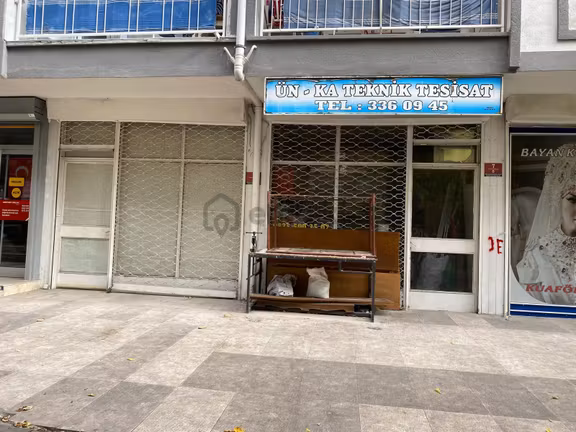 Prof Dr Turan Güven Cad.sinde Vatan İvedik Arası Satılık Dükkan 2