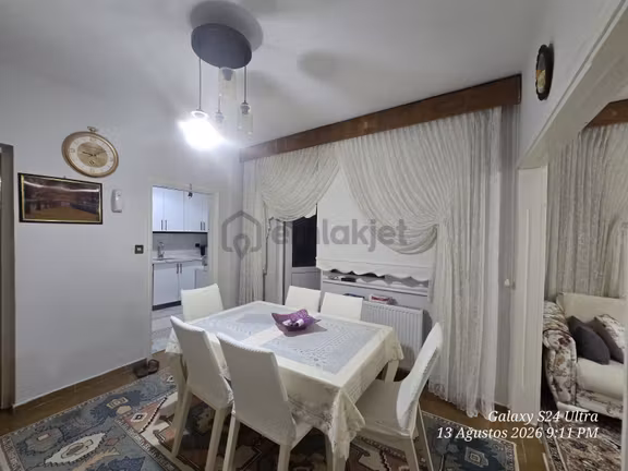 Mobil Emlak'tan Şehir Merkezinde Satılık 3+1 2