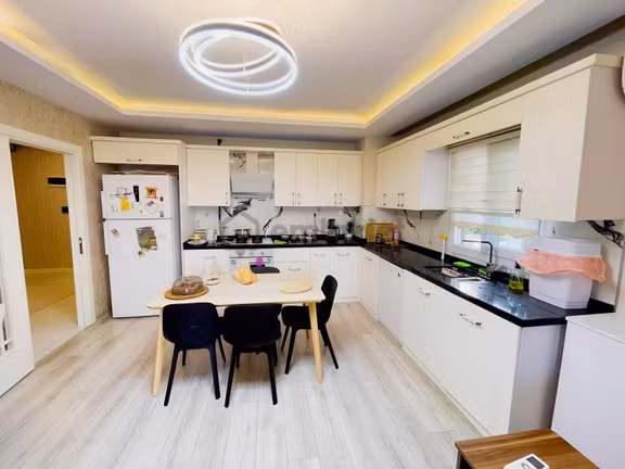 Ra Gayrmenkul Ergenekon Mh Site İçi Lüks 3+1 1