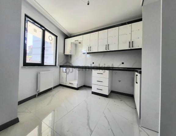Çayırova Şelale Parka Yakın 4+1 Ters Dubleks Etrafı Açık 1