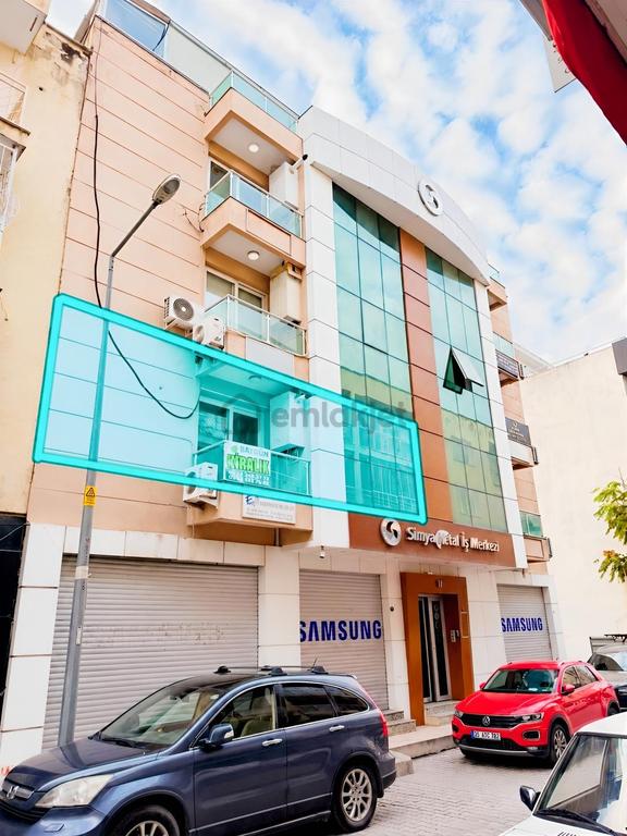 Bayraklı Mansuroğlu Mah, Kiralık 1+1 Daire/ofis 40m2 1