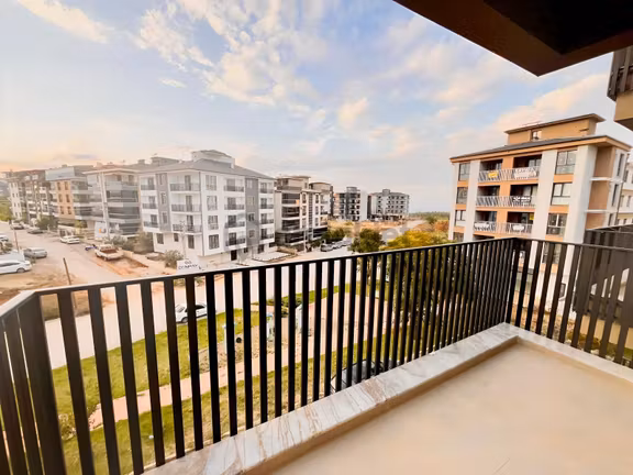 Karahasanlı Mahallesi'nde Yatırımlık 1+1 Apart 1