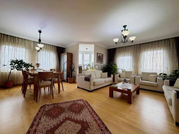 Ataşehir Ata Blokları Kuzey Cephe Yüksek Kat Satılık 4+1 Daire 1