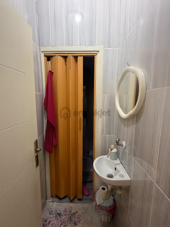 İzmit Kozluk'ta Kiralık 2+1 Eşyalı Ve Bakımlı Daire 2