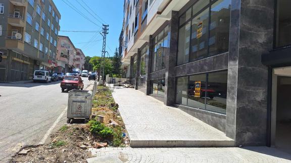 Akdur'dan Dev Gross Marketin Yanın'da 270 M² Kiralık Dükkan 2