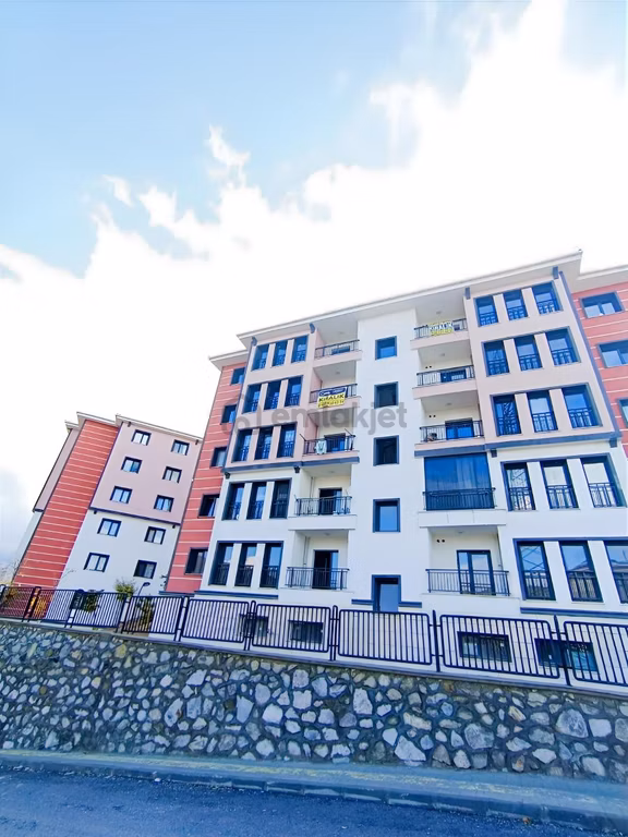 Canbay Yapı'dan Gelinciktepe Toki'de Kiralık 3. Kat 1