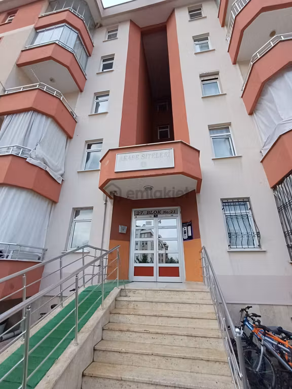 Akabe Mahallesi'nde Eşyalı 2+1 Kiralık Daire 1