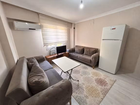 İsabeylide Fakülte Karşısı Kiracılı Satılık 1+1 Daire 2