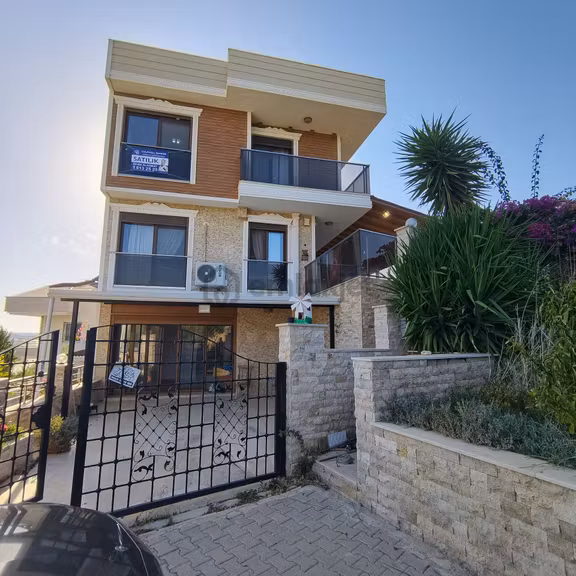 Fırsat Bölgenin En Uygun 3+2 Mustakil Villa 1