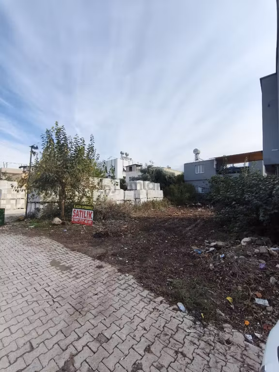 Kozan Gayrimenkulden Şevkiye Cami Yakını Tek Tapu Arsa 1