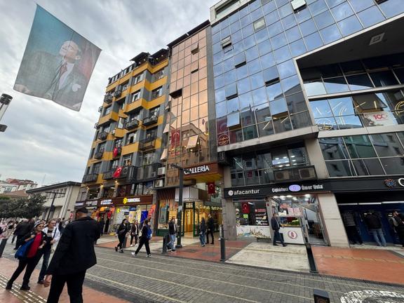 Trabzon Maraş Caddesinde Devren Kiralık Güzellik Merkezi 2