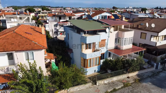 Özgünden Öğretmenler De Merkezi Yerde Garajlı Müstakil Villa 1