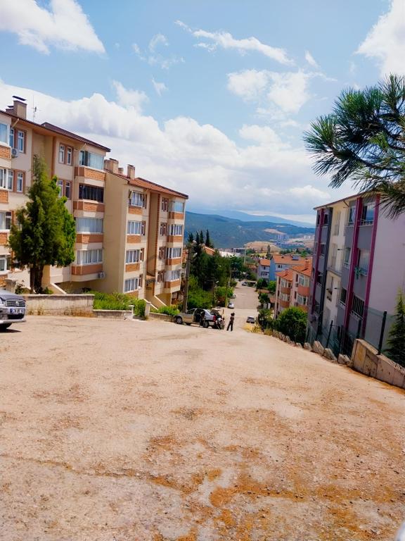 Karabük 5000 Evler 75yılda Mehmet Uğur Emlaktan Satılık2+1 Daire 2