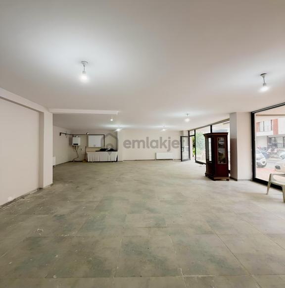 Kod 2219 Abdurrahmangazi Mah. Caddeye Cephe 100m Kiralık Dükkan 1