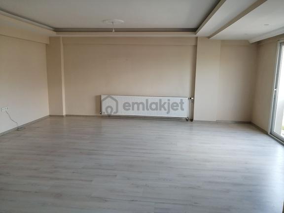 Kiralık Ara Kat Doğalgazlı Avar Cd. Üzeri (3+1) Daire//salihli 1